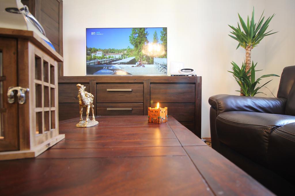 Apartment Marieta Split Bagian luar foto