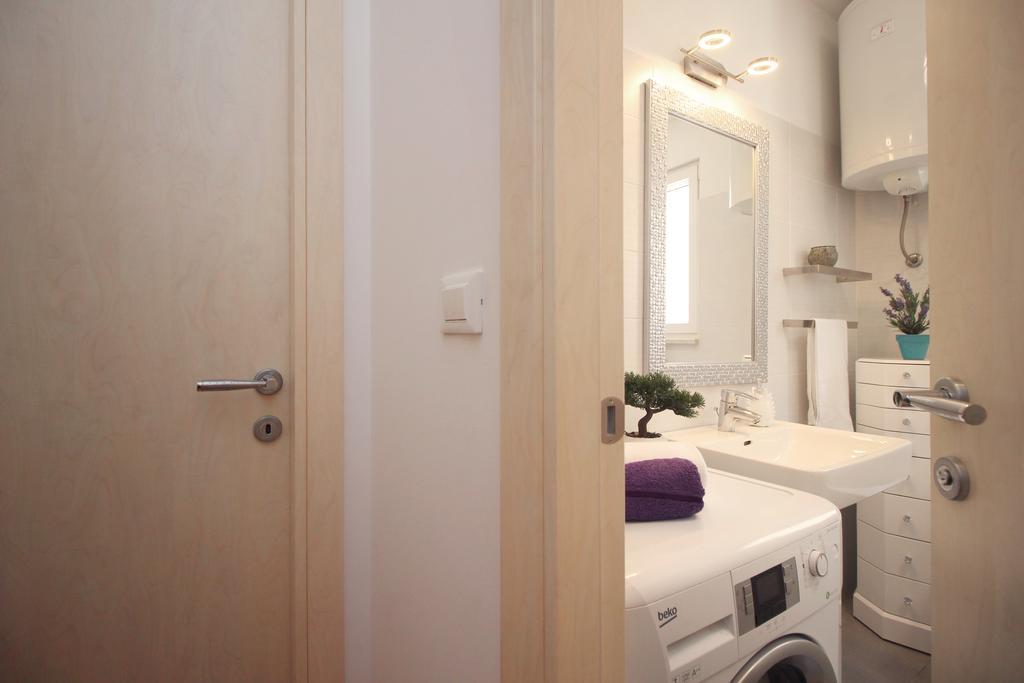 Apartment Marieta Split Bagian luar foto