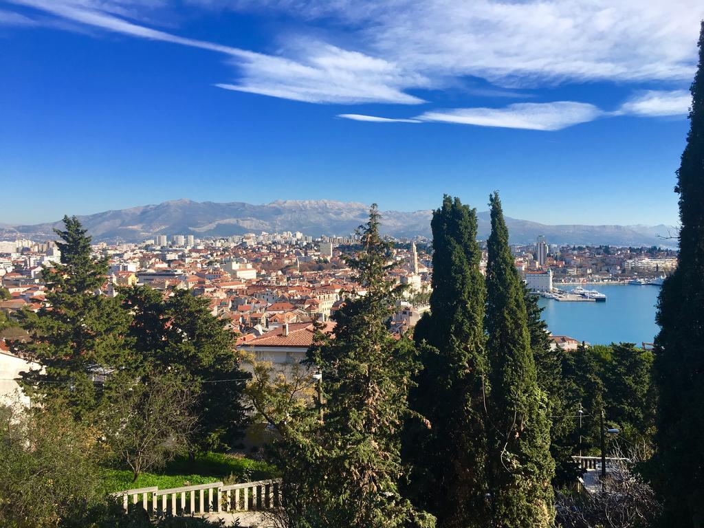 Apartment Marieta Split Bagian luar foto